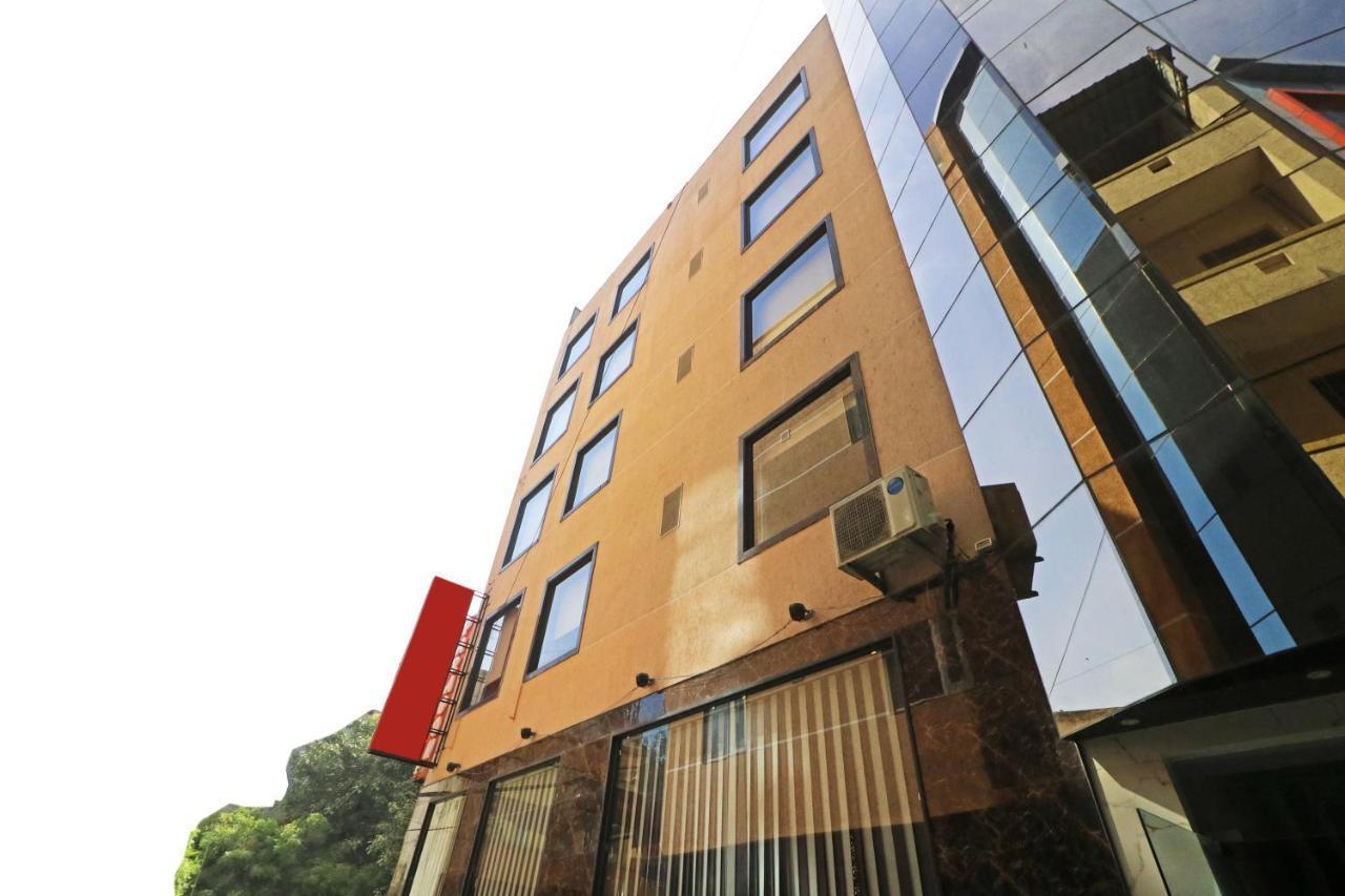 نيودلهي Hotel Paragon Suites المظهر الخارجي الصورة