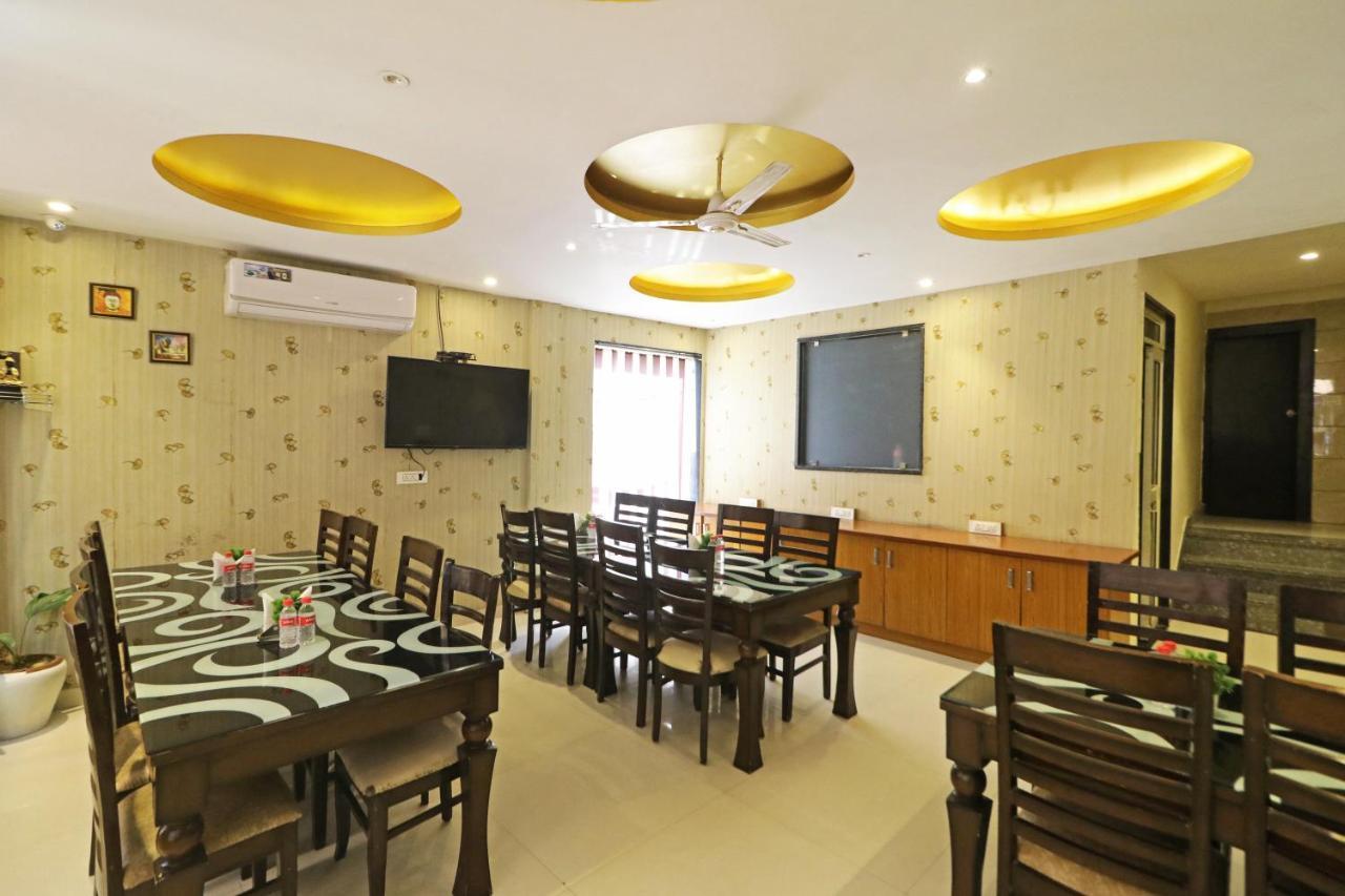 نيودلهي Hotel Paragon Suites المظهر الخارجي الصورة