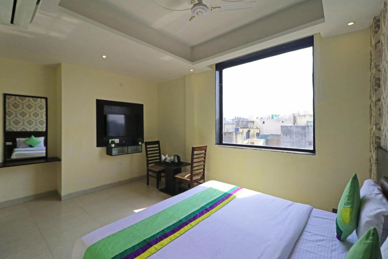 نيودلهي Hotel Paragon Suites المظهر الخارجي الصورة
